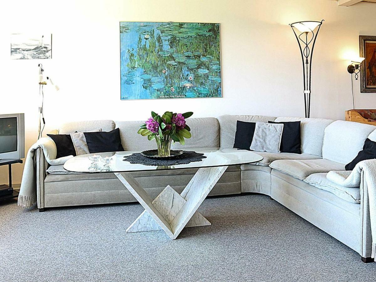 Delightful Apartment in Hvide Sande with Terrace Buitenkant foto